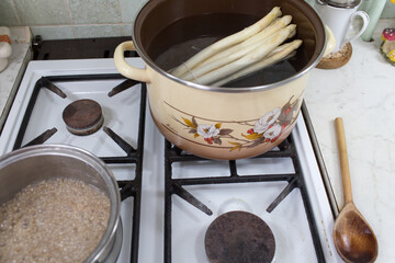Pearl barley and asparagus.