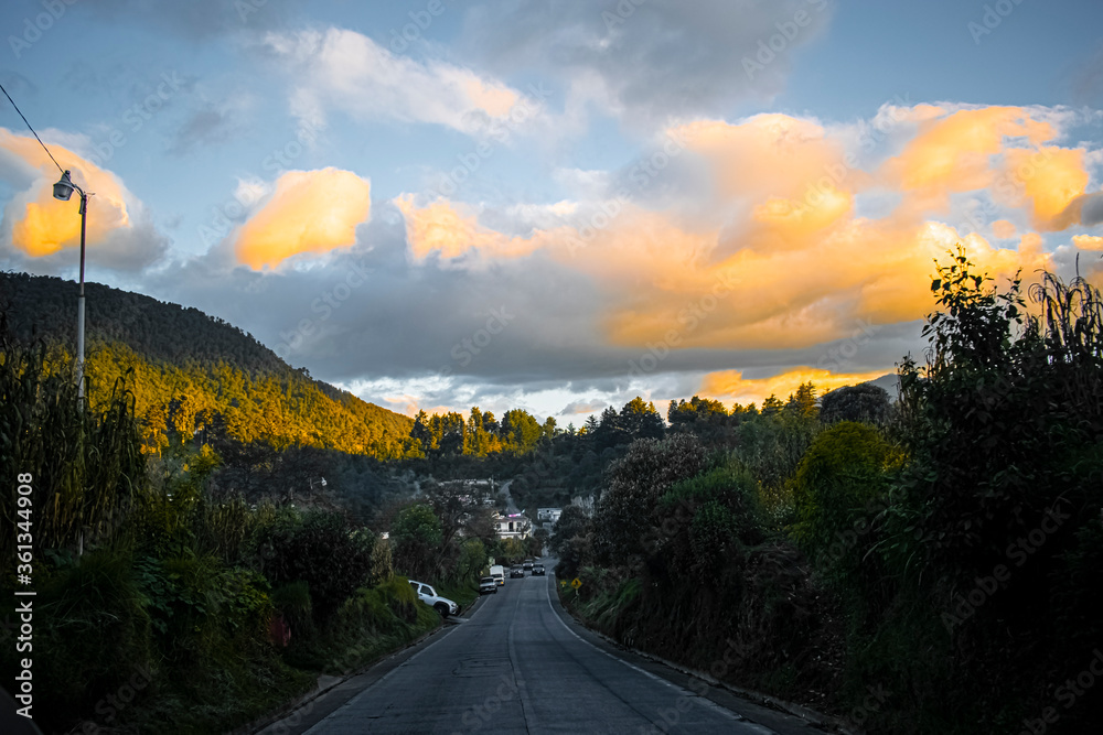 Wall mural atardecer