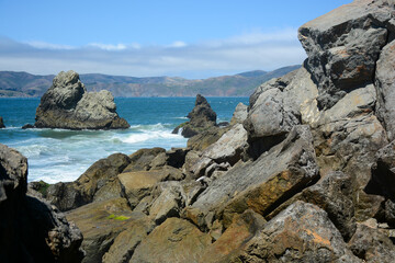 Fototapeta na wymiar San Francisco California USA - August 17, 2019: Ocean view from Lands end Lookout
