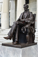 Abraham Lincoln statue outside of the Buffalo History Museum