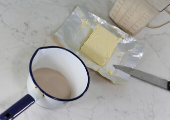 Cone cakes with jam.