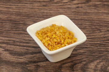 Vegetarian cuisine - dry bulgur for cooking