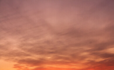 Obraz premium red sky with clouds