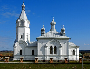 zbudowana w 1875 roku swiatynia cerkier prawoslawna pod wezwaniem podwyzszenia krzyza swietego w miejscowosci fasty na podlasiu w polsce © Jacek Sakowicz