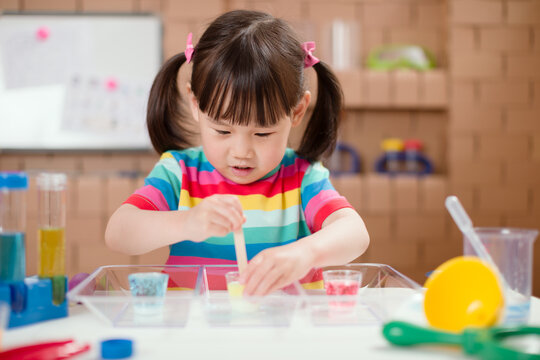 toddler girl  play science experiments for homeschooling