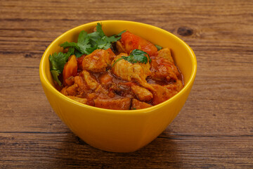 Chicken with oyster sauce and vegetables