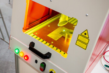 device for laser engraving on jewelry