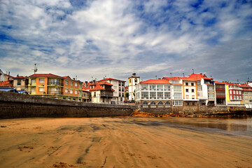 La Ribera beach in Luanco, Asturias.