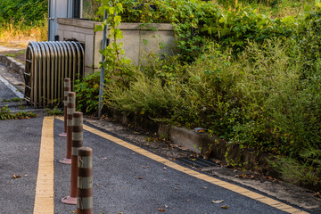 Metal folding entrance gate