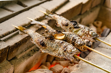 ヤマメの塩焼き　川魚の炭火焼き