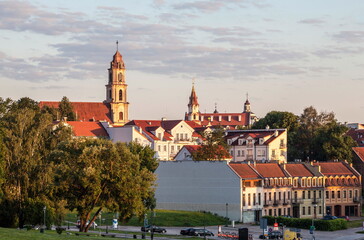 Obraz premium Sunrise in Vilnius Old Town