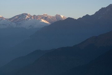 Fototapeta premium Mountain range in Nepal in the morning, mountain peaks with snow, nature photography