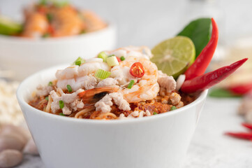 Instant noodles stir-fried with shrimp and pork.