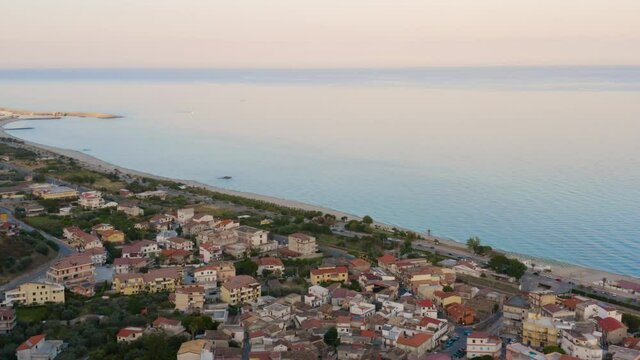 Roccella Jonica, citt&agrave; in Calabria, vista aerea.