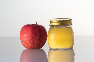 美味しそうなリンゴ酢