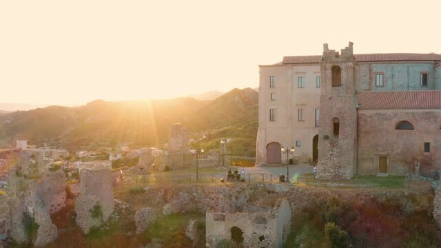 Roccella Jonica, citt&agrave; in Calabria, vista aerea.