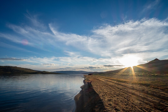 Sunset at Ulaagchiin har lake, Zavkhan aimag, Monngolia
