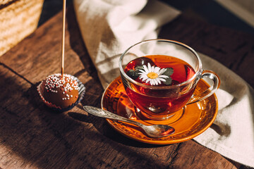  Refreshing Herbal Tea with Chamomile and Mint for Breakfast