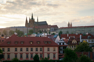 Obraz premium Prague castle before sunset from Charles bridge