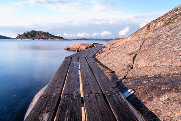Półwyspep Osteroya w Sandefjord, widok na fjord © Dreamnordno