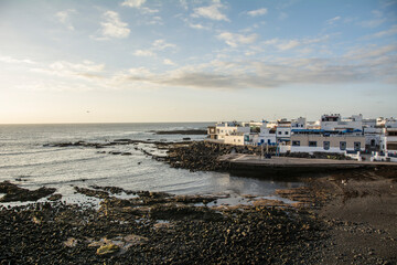 Hogar cerca al mar canarias