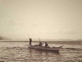 The fishermen on the sea