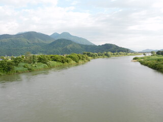山に続く千曲川　その２