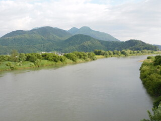 山に続く千曲川　その１