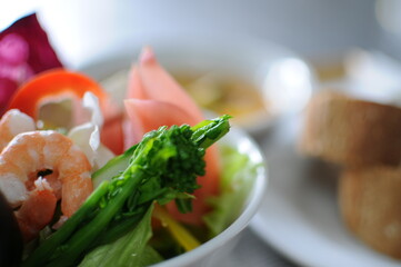 朝食