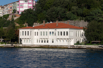 Fototapeta na wymiar Building in Bosphorus Strait Side of Istanbul, Turkey