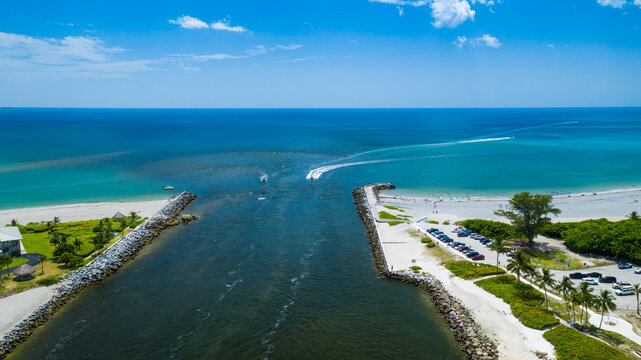 The Town Of Jupiter Island Is Located On The Barrier Island Called Jupiter Island, In Martin County, Florida, United States; The Town Is Part Of The Port St. Lucie, Florida Metropolitan Statistical Ar