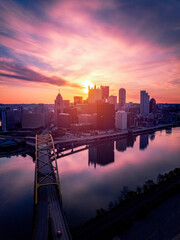 sunrise in the city of Pittsburgh - obrazy, fototapety, plakaty