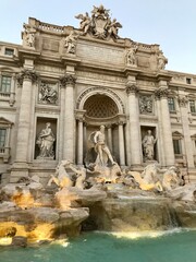 Fototapeta na wymiar trevi fountain rome