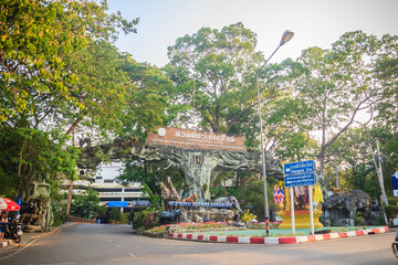 Fototapeta na wymiar Entrance gate of the Chiang Mai Zoo, is located on the outskirts of Chiang Mai City at the base of Doi Suthep Hill.