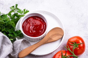 Fresh homemade tomato sauce with garlic