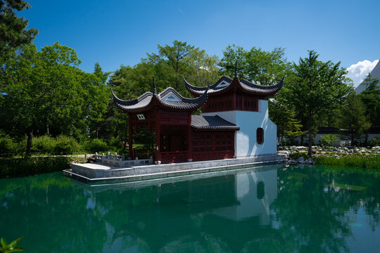 Temple chinois au jardin botanique de Montr&eacute;al 
