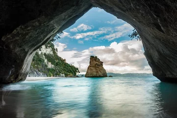 Fototapeten Cathedral Cove beach in Coromandel peninsula, New Zealand © MikeHubert