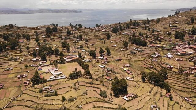 Lago Titi Kaka drone