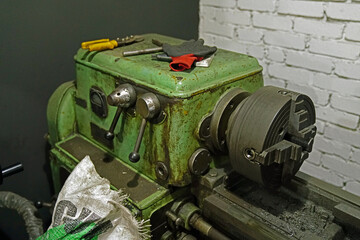 vintage metal lathe