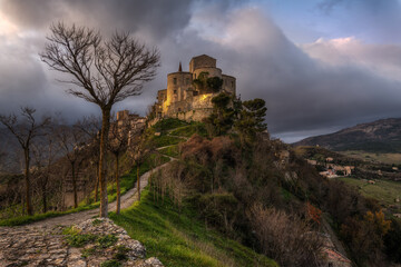 Fototapeta na wymiar Ruins of the castle