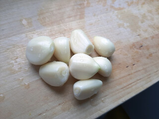 garlic on a wooden board