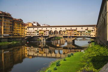 Fototapeta na wymiar Ponte Vecchio bridge. Florence cityscape, Italy