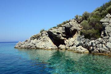 Fototapeta premium Beautiful Turquoise Cove and Clear Water Near Datca, in Mugla, Turkey 
