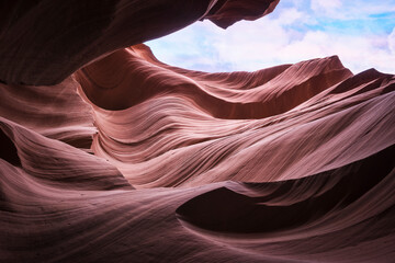 Interior de Antelope Canyon en Estados Unidos