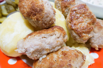 boiled potatoes with meatballs