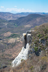 cascada petrificada de hierve el agua, oaxaca, mexico