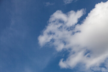 Obraz premium Blue sky background with clouds.