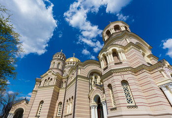 Fototapeta na wymiar The orthodox cathedral in Riga, Latvia