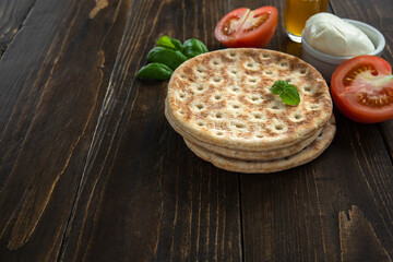 Ingredients for flatbread pizza recipe
