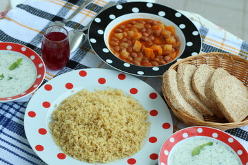 ein gesundes Mittagsmenü